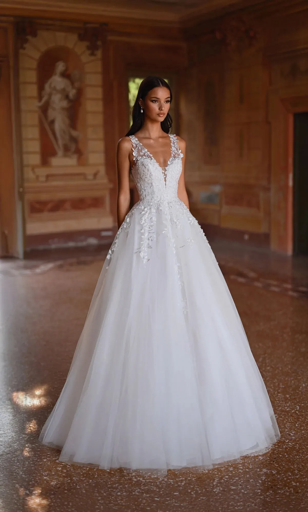 Miss Gayle Wedding Gown